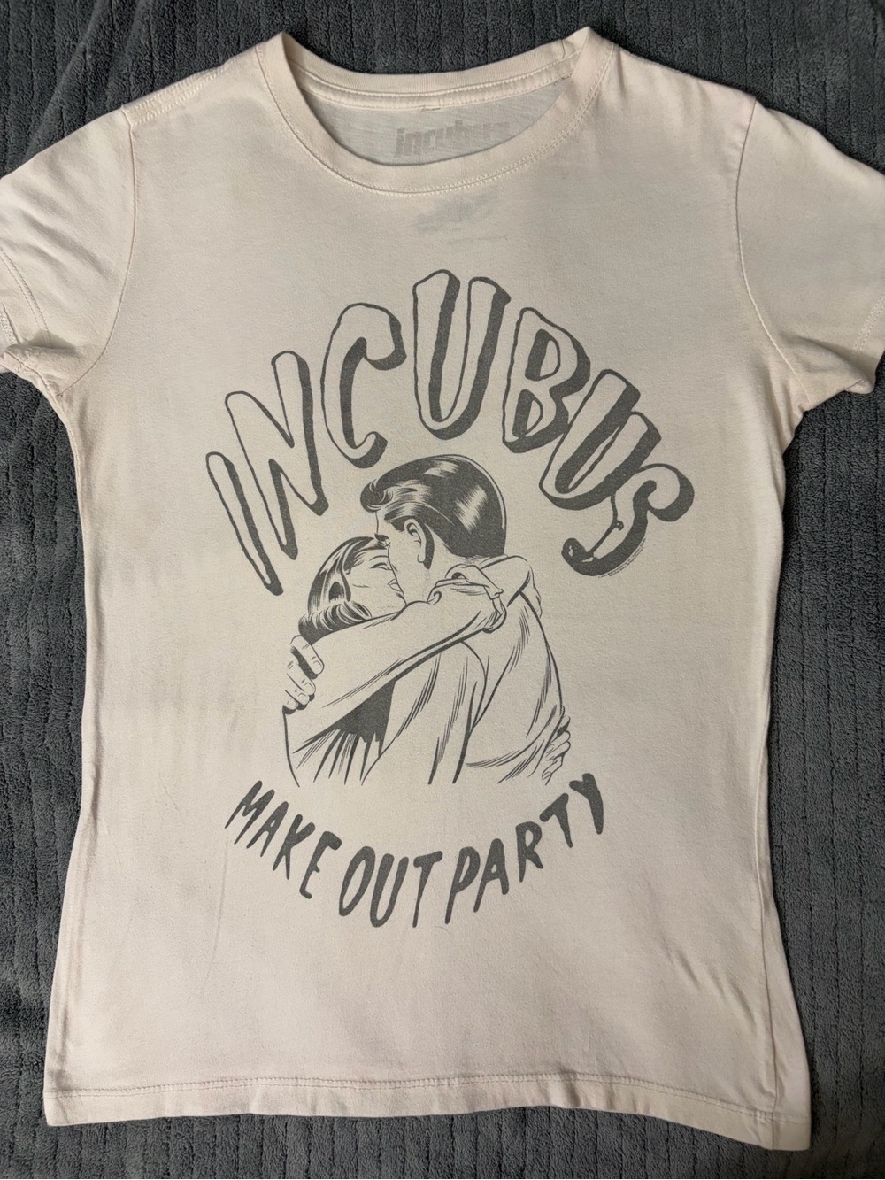 'Make Out Party' Graphic Tee - Light Cream